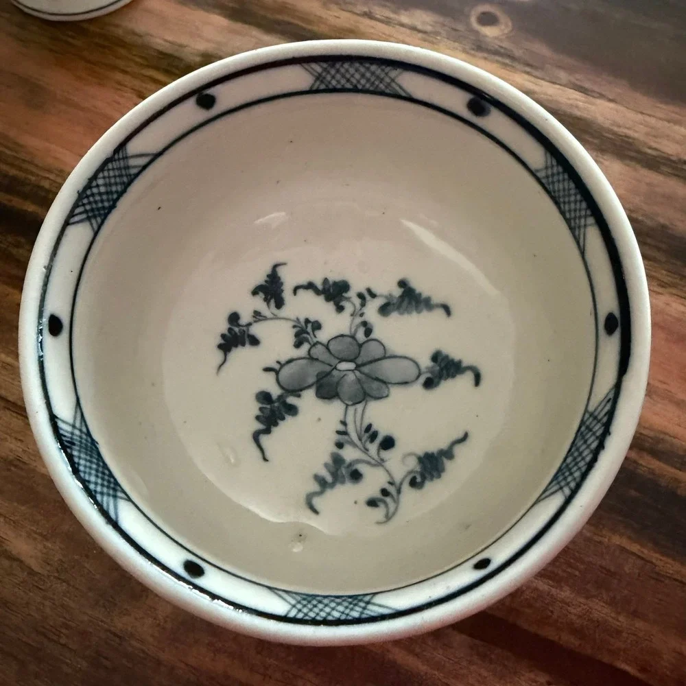 Footed Bowls 3.5in Blue White‎ Floral Ceramic Set of 4